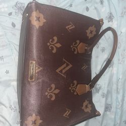 Ladies handbag