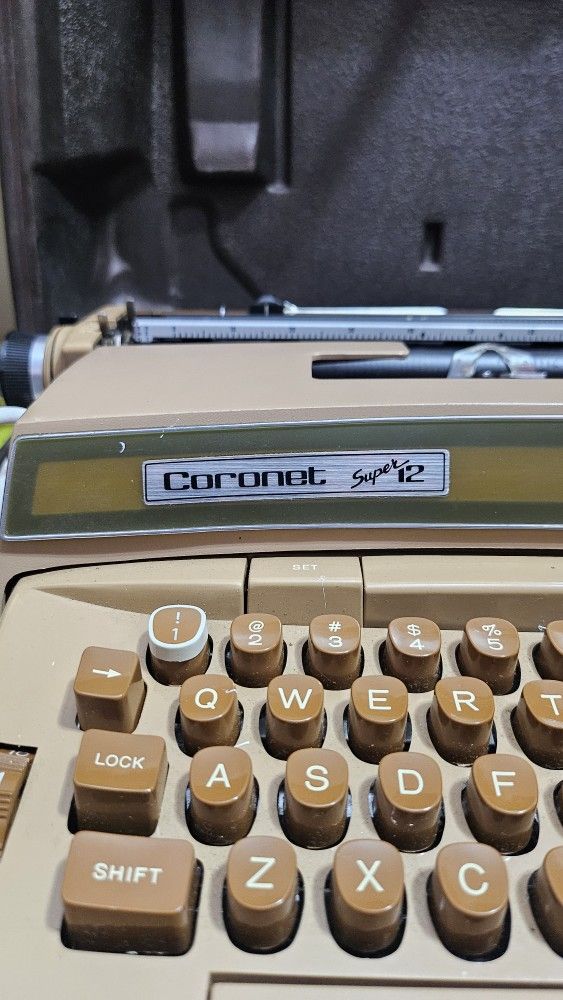 Coronet Electric Typewriter
