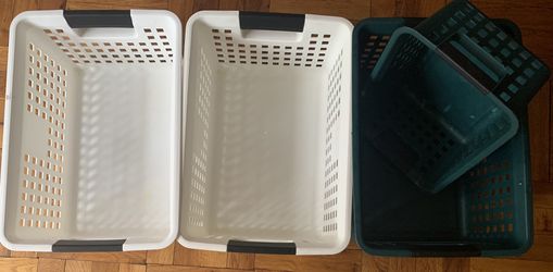 Storage Containers Qty 4 P/up Sheepshead Bay Brooklyn NY 