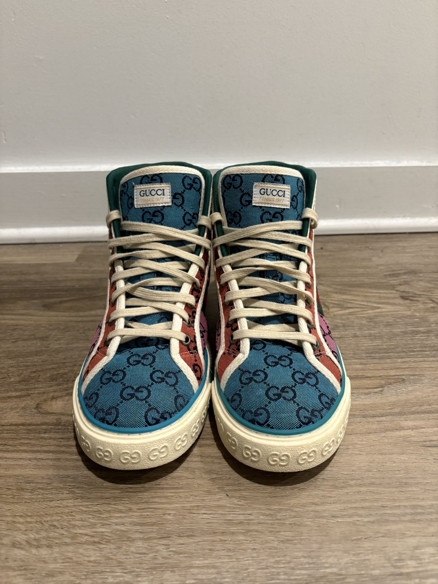 Tennis Shoes
