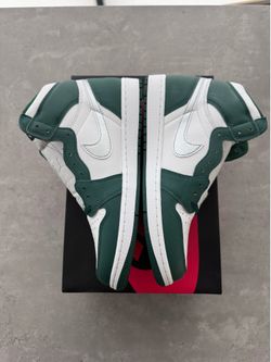 NEW Jordan 1 High Gorge Green sz 10M