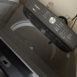 Washer And Dryer Set Only 6 Months Old 