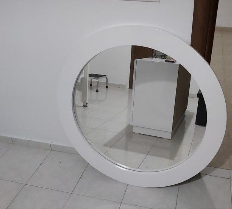 Mirror 