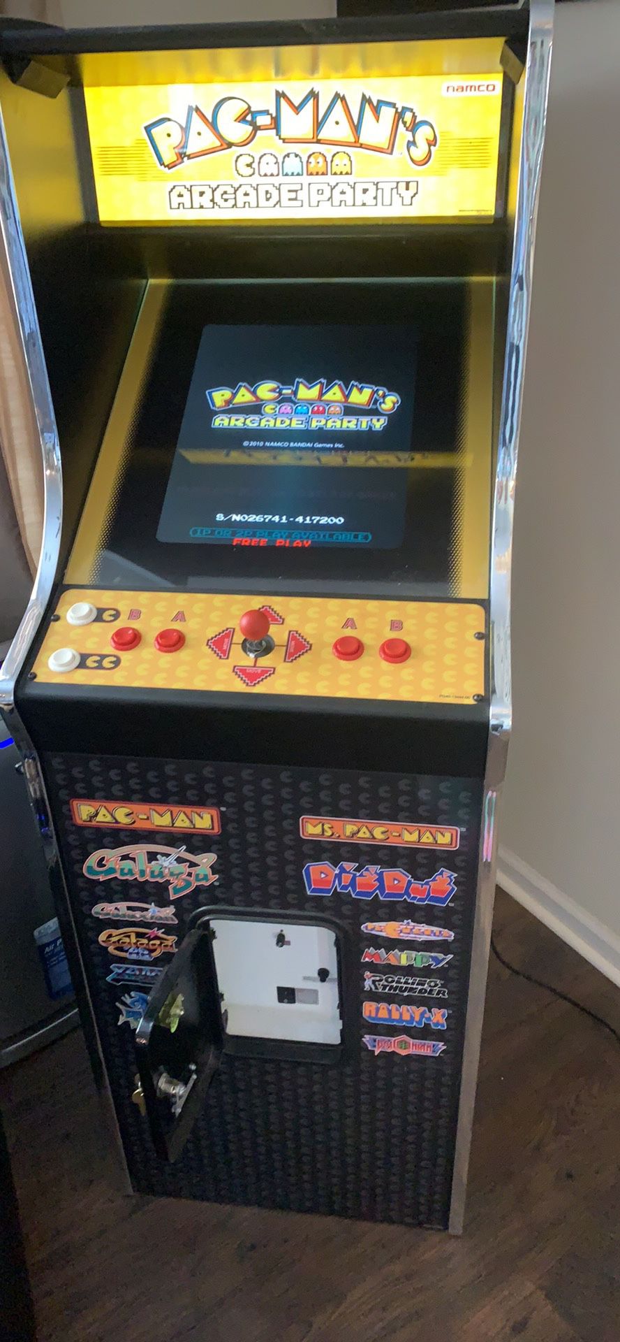 Pac-Man Arcade Game barely used
