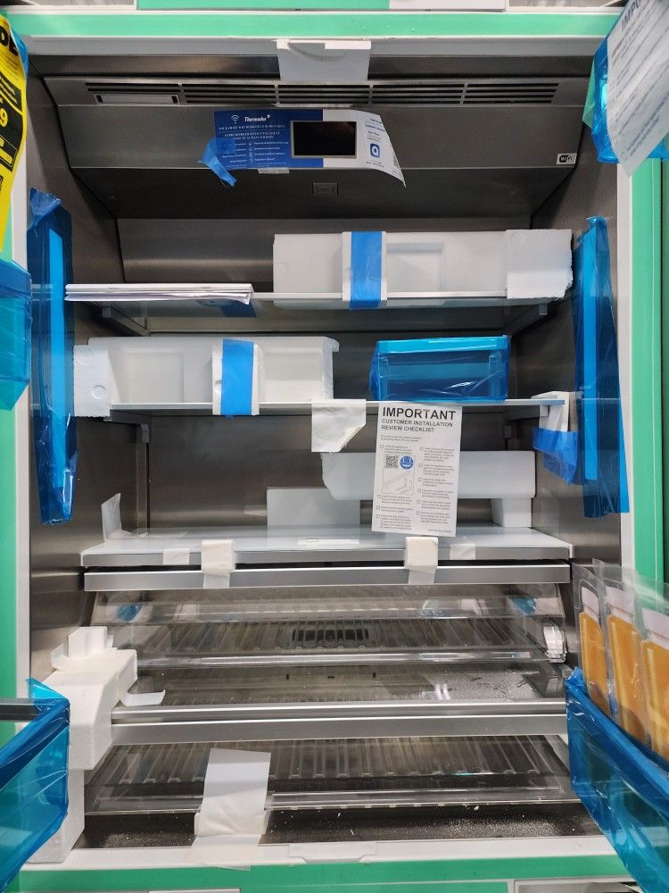 New Thermador Built In Refrigerator 36-inch Panel Ready Stainless Steel Panels 