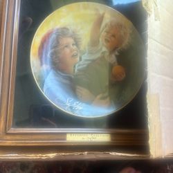Famed Plate 