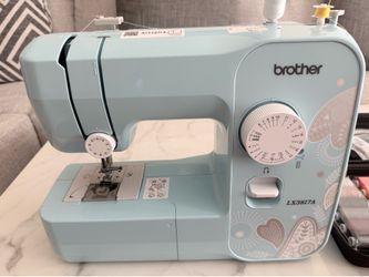 Brand new brother LX3817A Sewing Machine