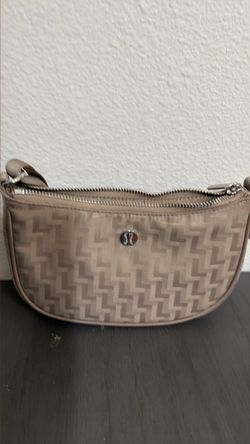 lululemon purse