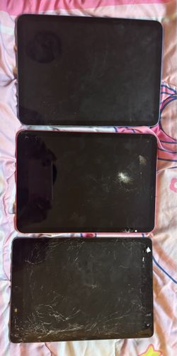 3 iPads
