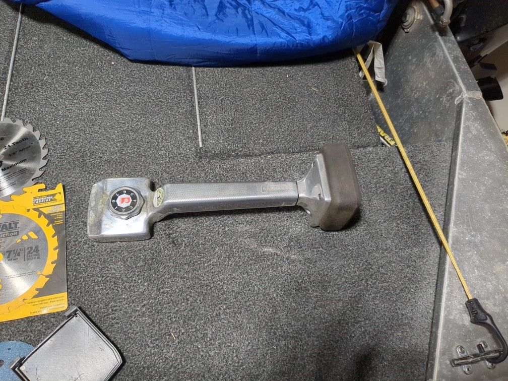Roberts Carpet Knee Kicker Stretcher