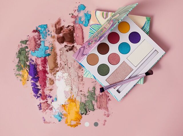 NEW Ipsy April 2019 Glam Bag Plus Laura Sanchez Moods Eyeshadow Palette