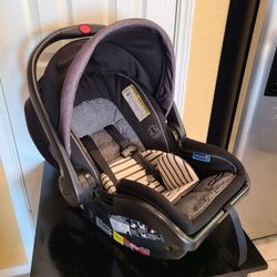 Infant and Baby Car Seat With Adjustable Platform