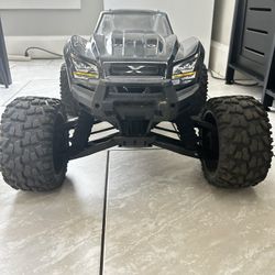 Xmaxx With Extras!