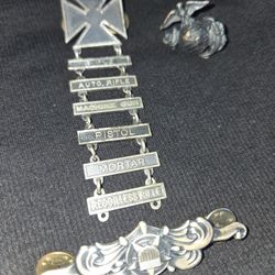 Vintage Pins No Flaws SEE All Pics Selling Together
