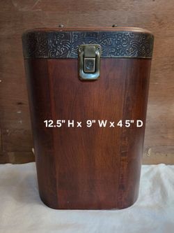 WOODEN WINE BOTTLE STORAGE CARRIER