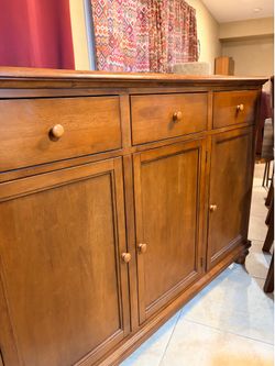Solid wood sideboard buffet