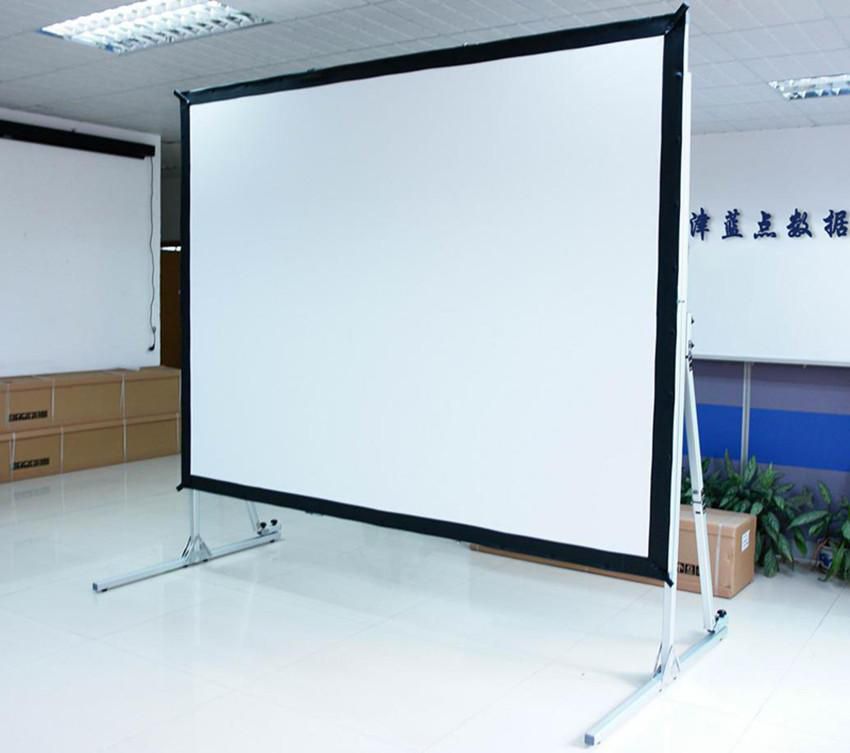 Projection Screen 10’ x 10’