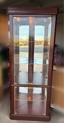 Vintage Cherry Corner Curio Cabinet - Working Dual Lights & Glass Shelves