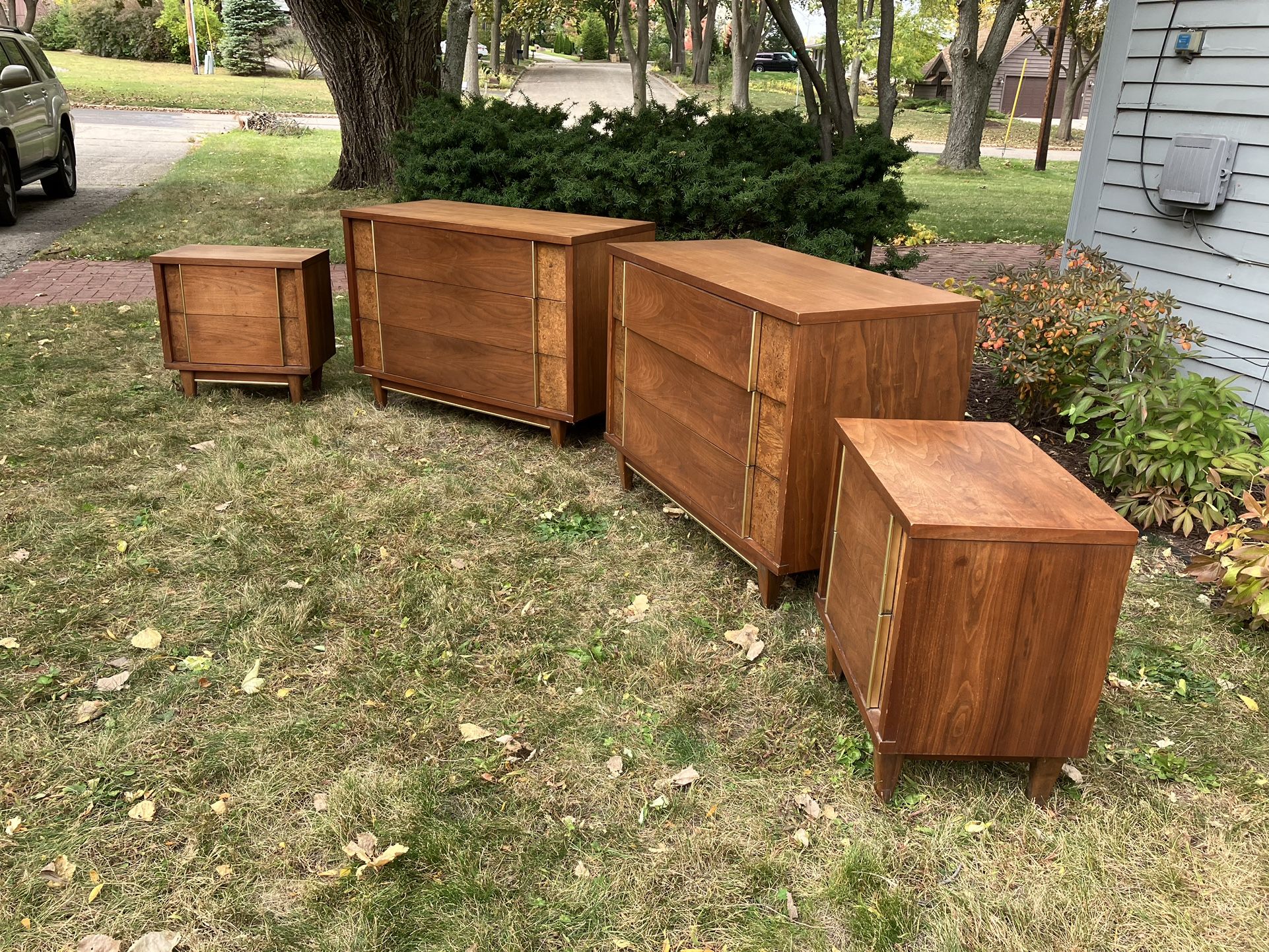 Basic Witz Mid-Century Modern Nightstands