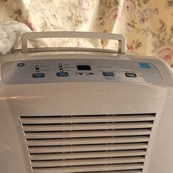 Dehumidifier 