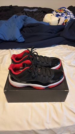 Jordan bred 11 lows SIZE 11