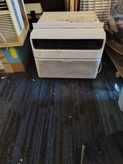 Toshiba window AC