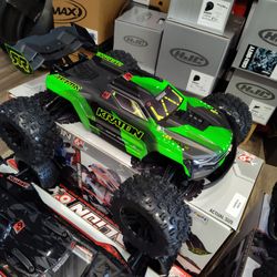 ARRMA KRATON BLX 6s brushless electric RC monster truck including remote controller