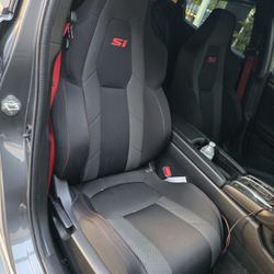 Civic Si Oem Seats Used In Good Condition 