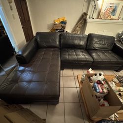 Black Leather Sectional Couch *$150 If You Pick Up*