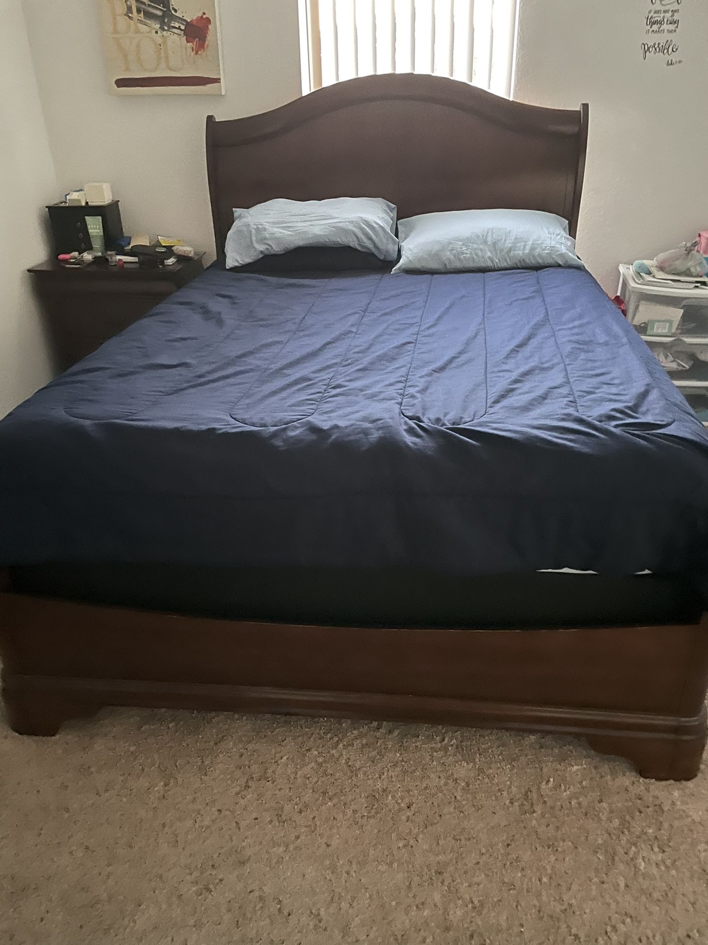 Bed Queen Size