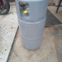 Full Forklift Propane Tank 