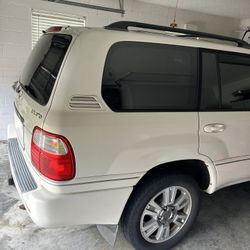 2002 Lx470