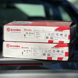 Brembo Rear Brake Rotors | New | Pair