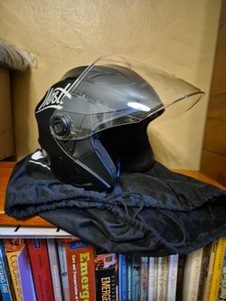 Westt Motorcycle "O.F"Helmet (XL) 