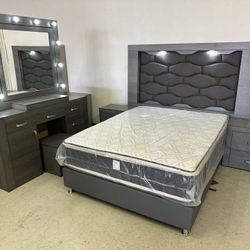 New Grey Bedroom Set With Vanity (King/Queen/Full)