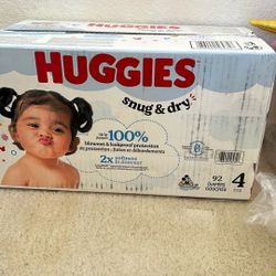 Huggies 