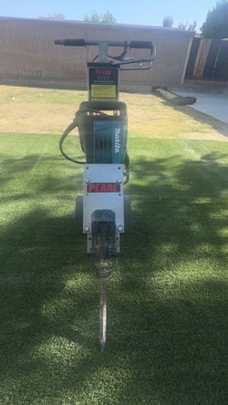 Makita Demolition Hammer HM1307CB with Pearl Easy Hammer Cart