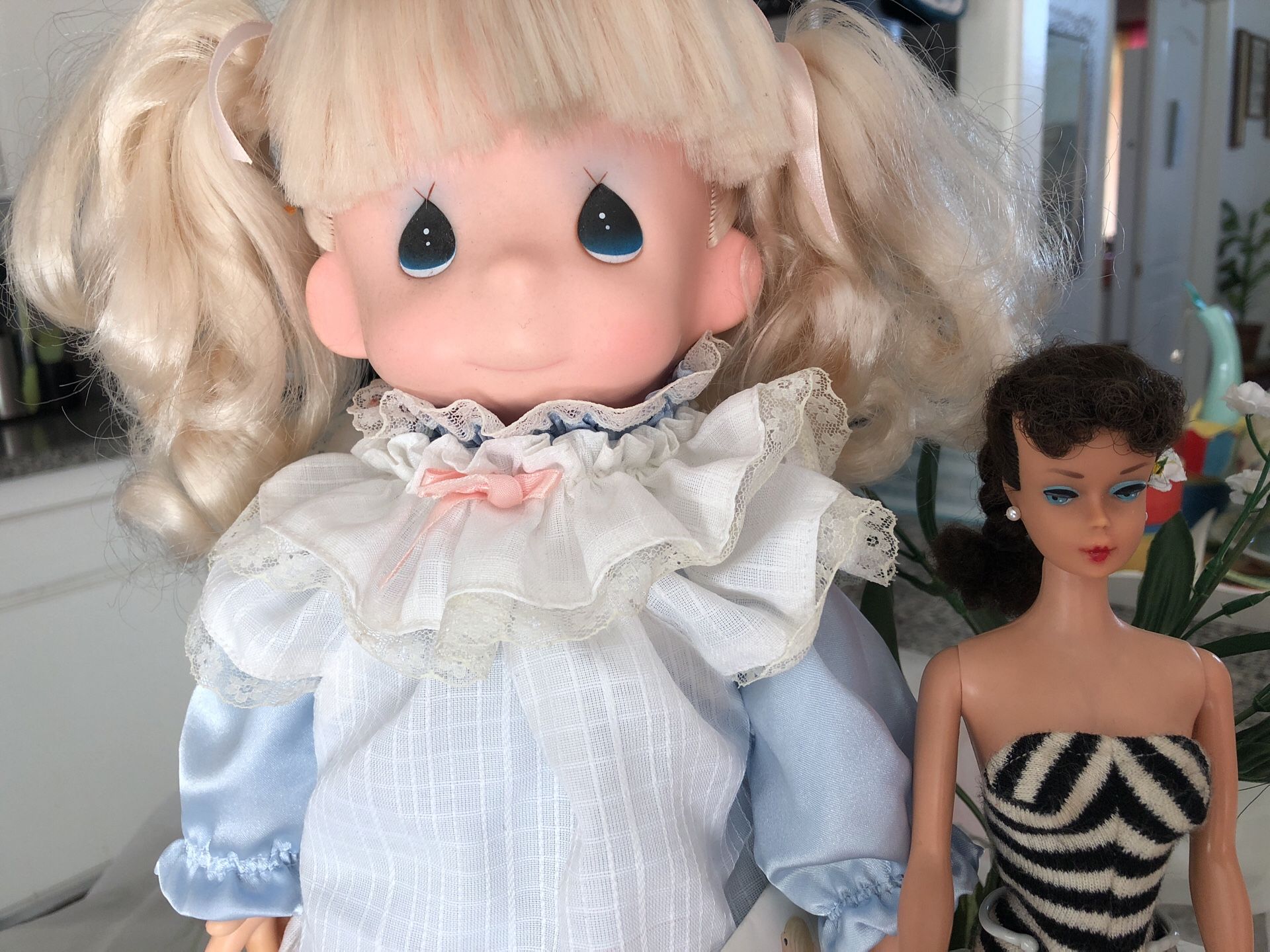 Precious moments vintage Barbie not included but if you’re interested she’s 250 getting back to the precious moment all in perfect condition very cle