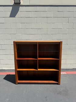 Vintage D-Scan Mid-Century Modern Teak Bookcase / Display Cabinet – 1980s
