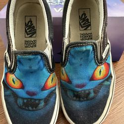 K-pop Vans toddler shoes Size 13