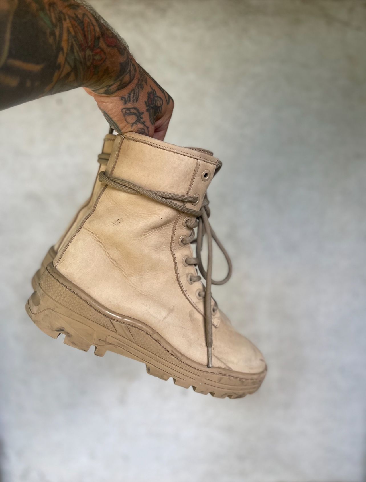 Yeezy Season 5 Combat Military Boots Taupe sz 40