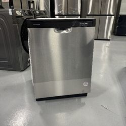 Stainless Steel Dishwasher BRAND NEW 24" 