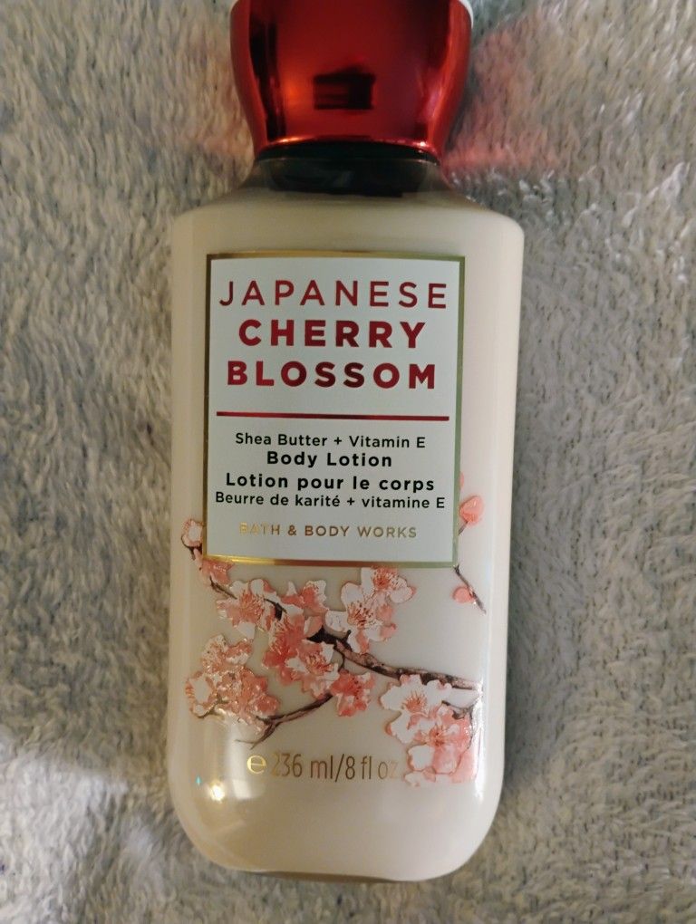 Cherry Blossom Bath & Body Works Lotion 