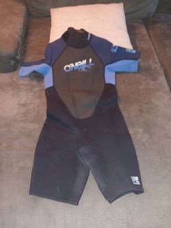 Kids size 14 spring suit wetsuit in new condition