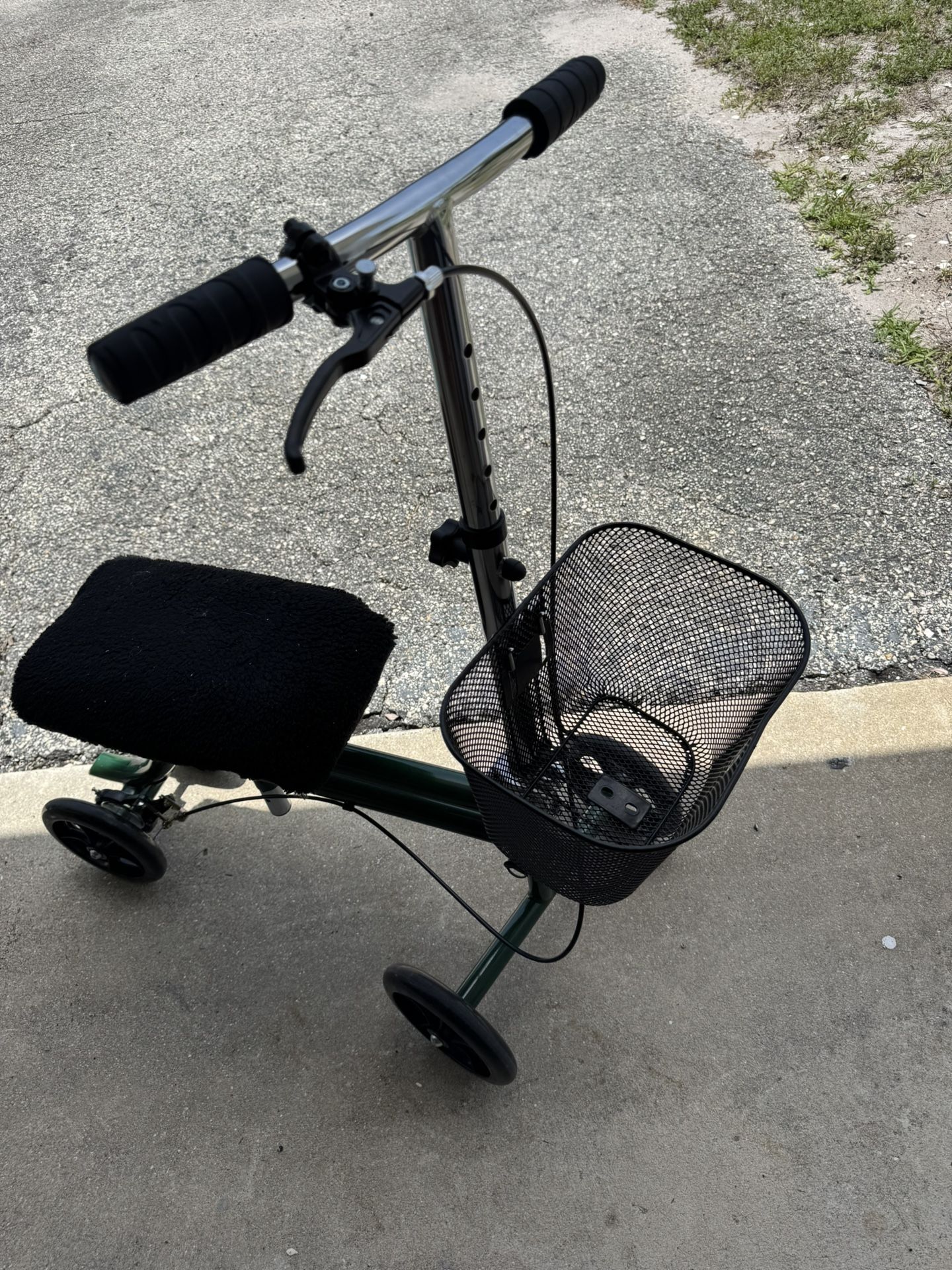 Knee Scooter