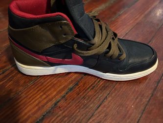 Used Nike High-Top Sneakers Black Olive Red