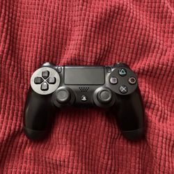 PS4 controller 