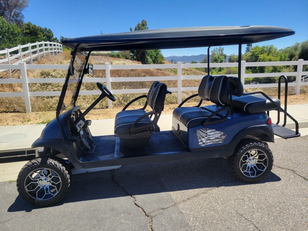 2018 Lifeted Precedent 6 Seater48 Volt