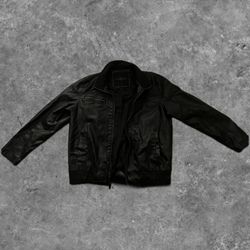 [CLEAN] WORN BLACK LEATHER JACKET - SEANJOHN 