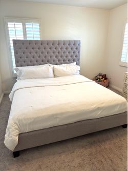ENTIRE KING BED FOR SALE —NEED GONE TODAY!!!***